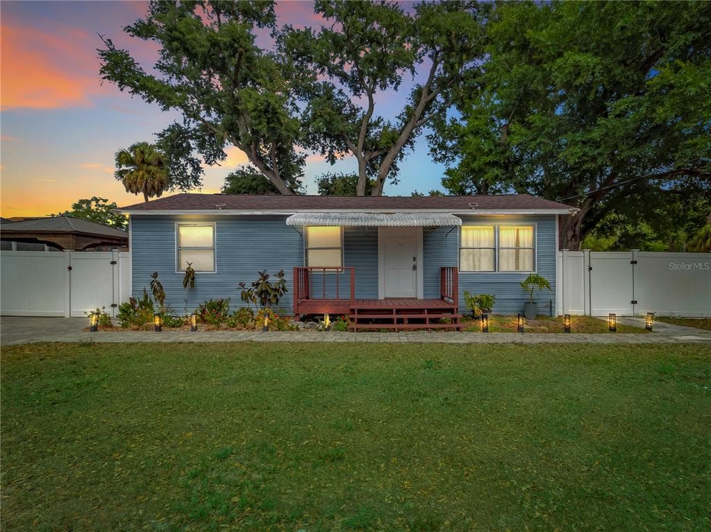 6201 THERESA STREET, TAMPA, FL 33615 — zdjęcie 2