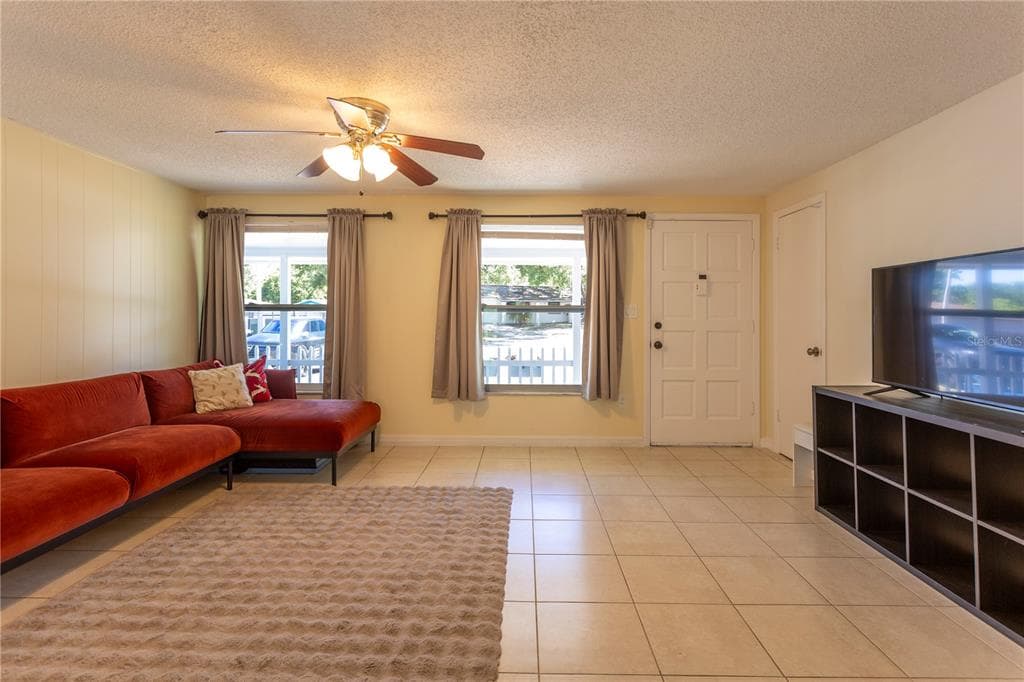 2877 NUTWOOD STREET, CLEARWATER, FL 33759 — zdjęcie 4