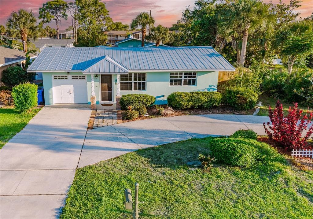 316 ALBA STREET E, VENICE, FL 34285