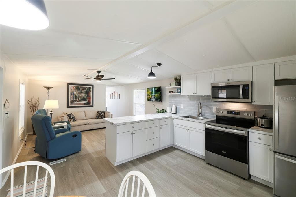 3119 SUNNY HARBOR DRIVE, PUNTA GORDA, FL 33982 — zdjęcie 5