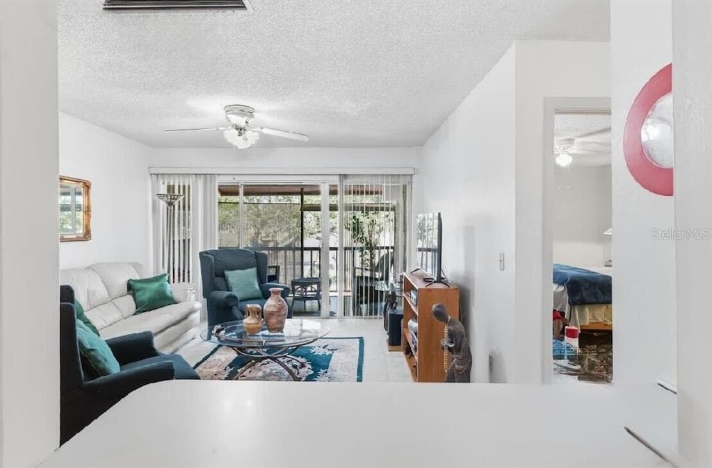 3853 S LAKE DRIVE # 165, TAMPA, FL 33614