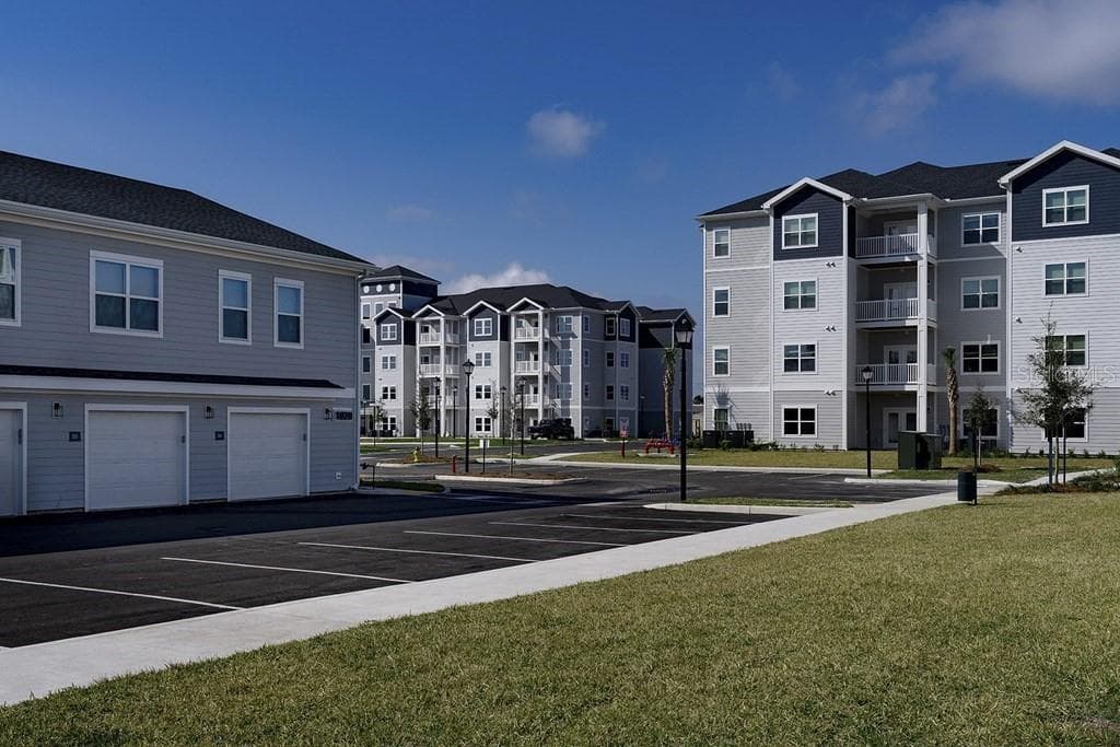 1015 LAKE FOREST BOULEVARD # A4, WINTER HAVEN, FL 33884 — zdjęcie 2