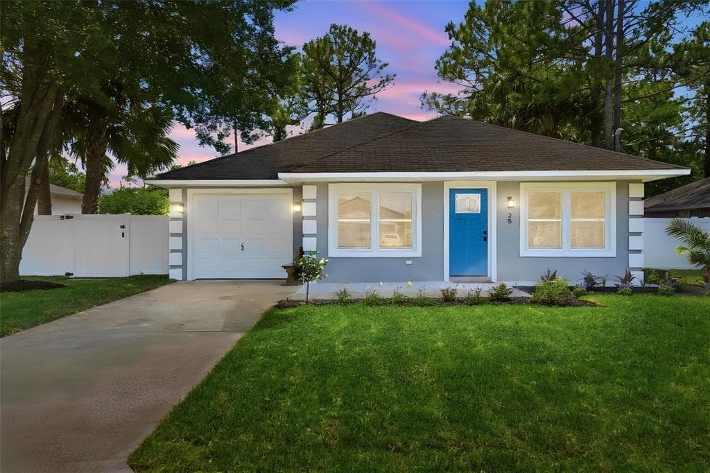 28 PINE CROFT LANE, PALM COAST, FL 32164
