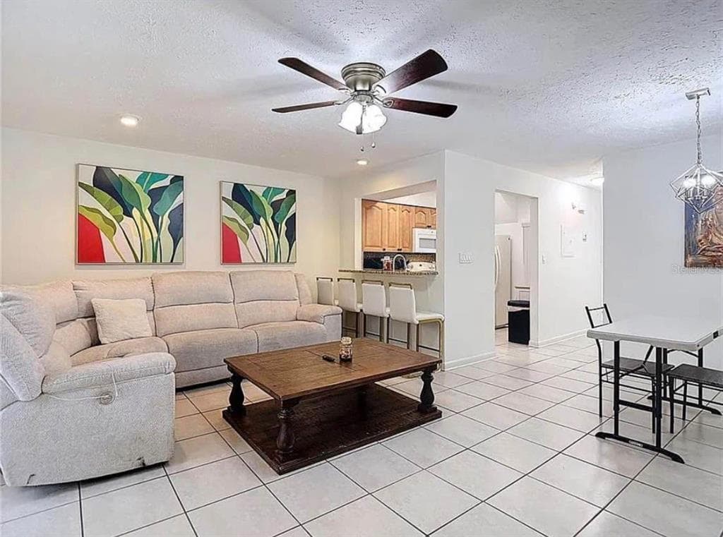 10131 LAKE OAK CIRCLE, TAMPA, FL 33624 — zdjęcie 2