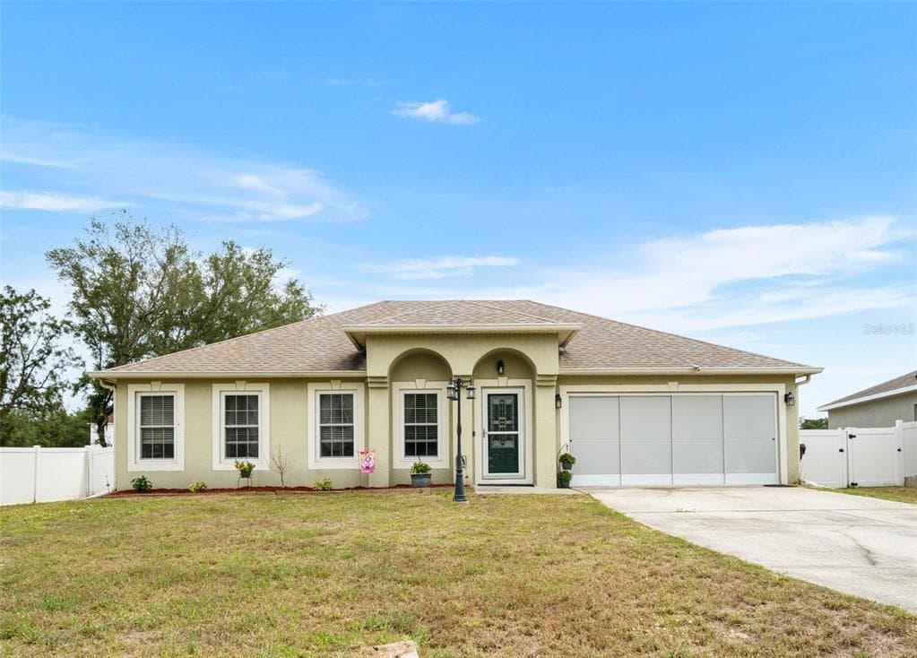 203 FLOUNDER PLACE, POINCIANA, FL 34759