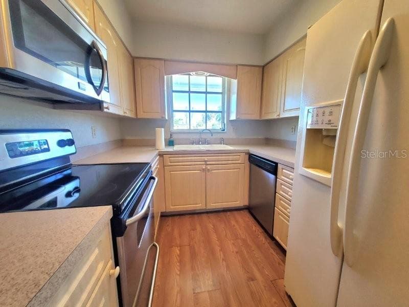 2451 AQUILOS COURT, PORT CHARLOTTE, FL 33952 — zdjęcie 5