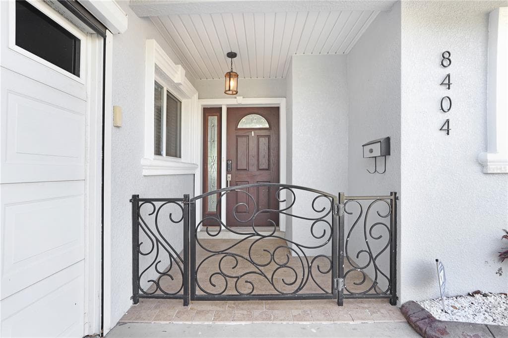 8404 BLACKSTONE COURT, TAMPA, FL 33615 — zdjęcie 3