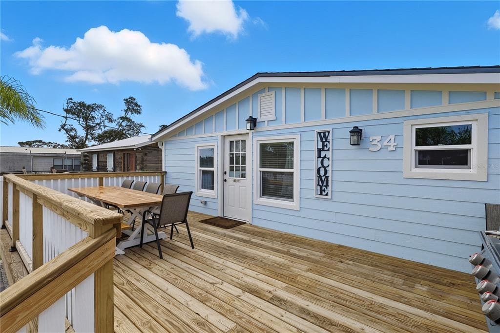34 1ST AVENUE, PALM COAST, FL 32137