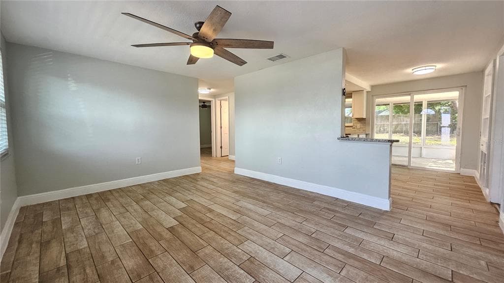 6412 PAWLING AVENUE, PORT RICHEY, FL 34668 — zdjęcie 4
