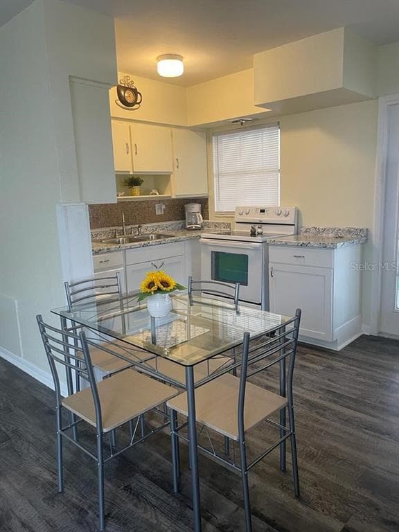 25 6TH AVENUE SE, LARGO, FL 33771 — zdjęcie 4