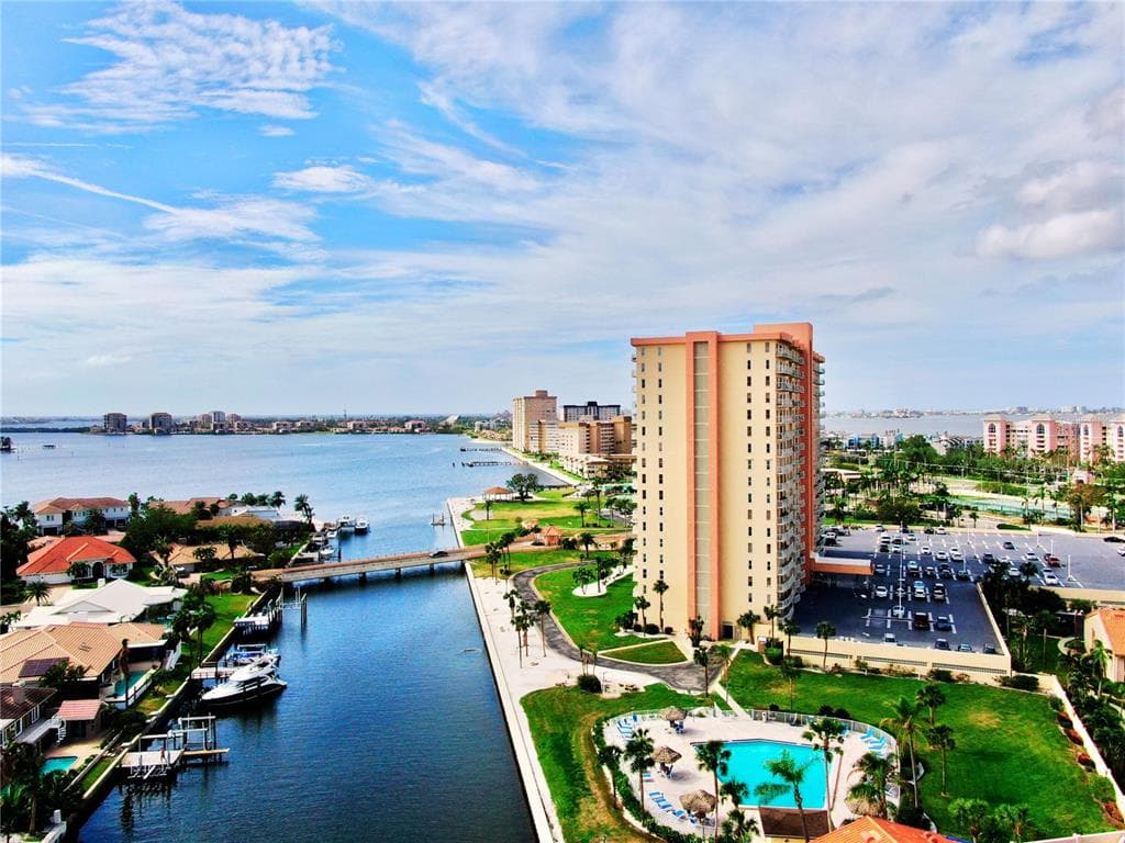 4900 BRITTANY DRIVE S # 808, ST PETERSBURG, FL 33715
