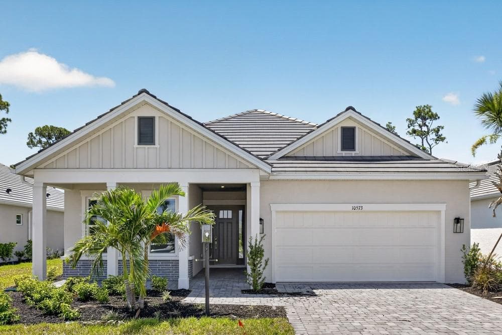 10573 ECLIPSE STREET, SARASOTA, FL 34241