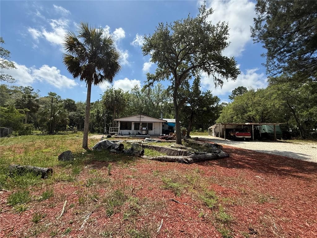 186 GLADYS AVENUE, INGLIS, FL 34449