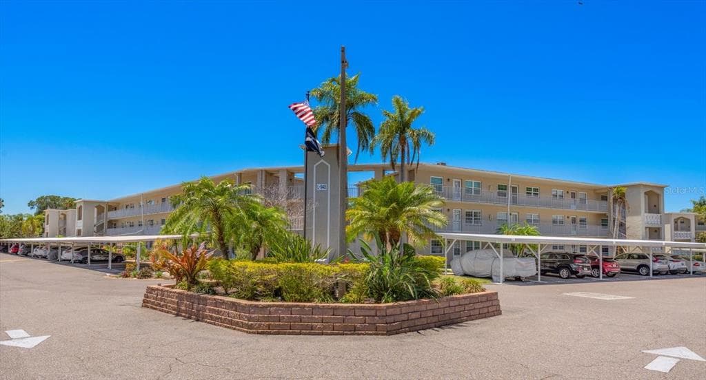 948 VIRGINIA STREET # 207, DUNEDIN, FL 34698