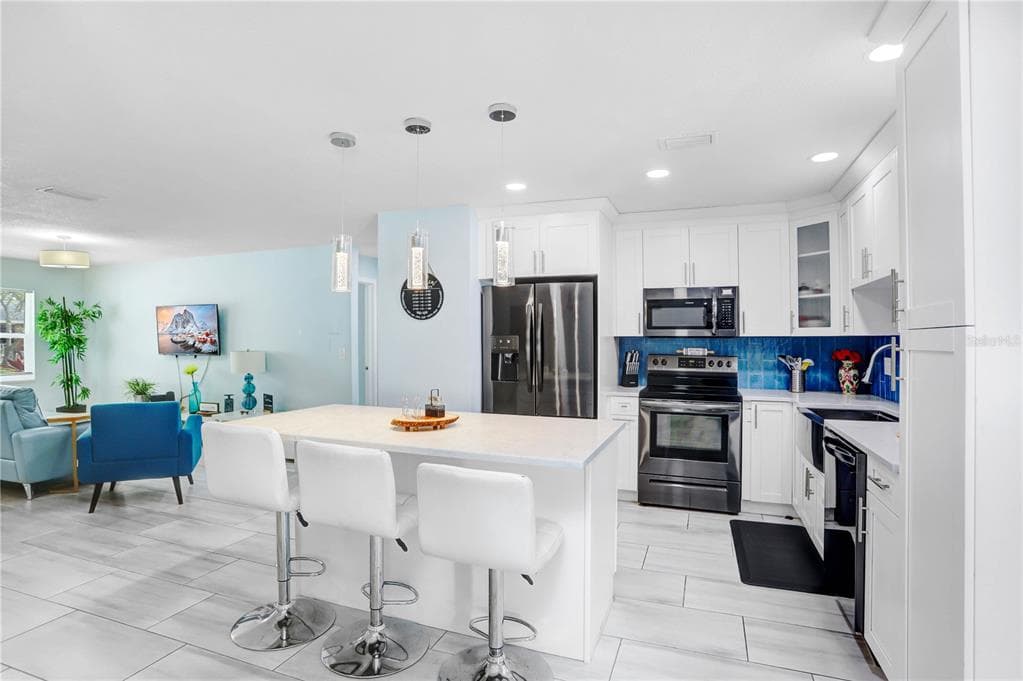12819 129TH TERRACE, LARGO, FL 33774 — zdjęcie 2