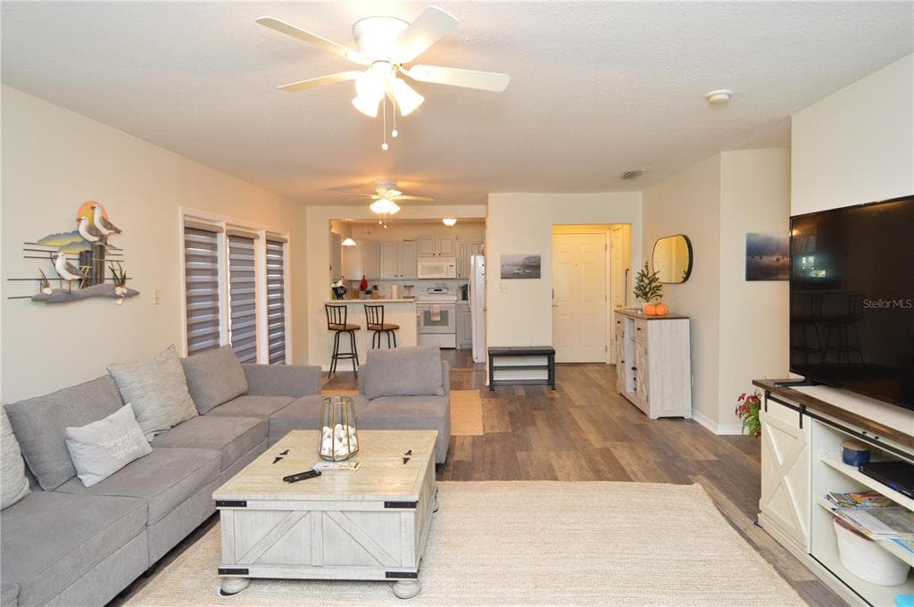 121 SEAHORSE DRIVE SE # C, ST PETERSBURG, FL 33705 — zdjęcie 5