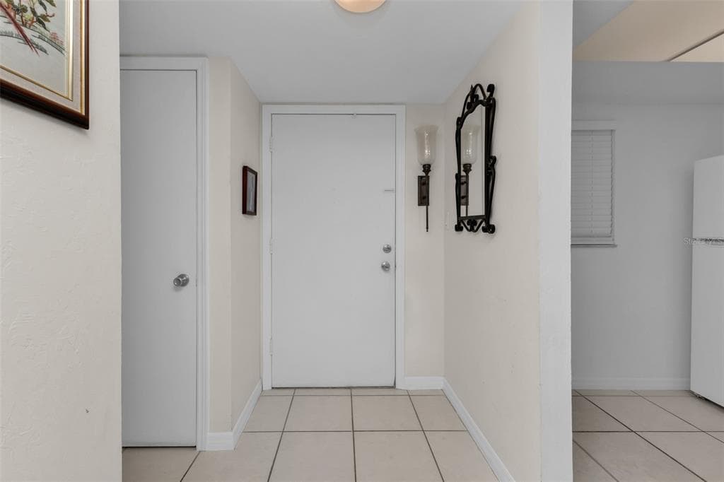 3100 HARBOR BOULEVARD # 203, PORT CHARLOTTE, FL 33952 — zdjęcie 4
