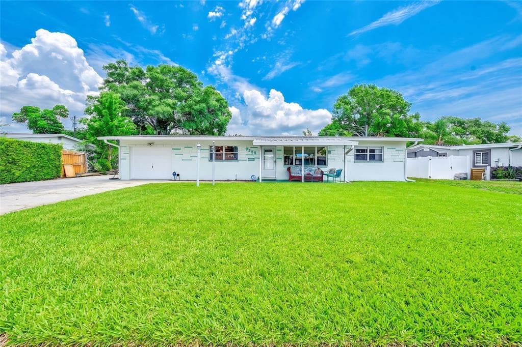 3255 57TH STREET N, ST PETERSBURG, FL 33710 — zdjęcie 2