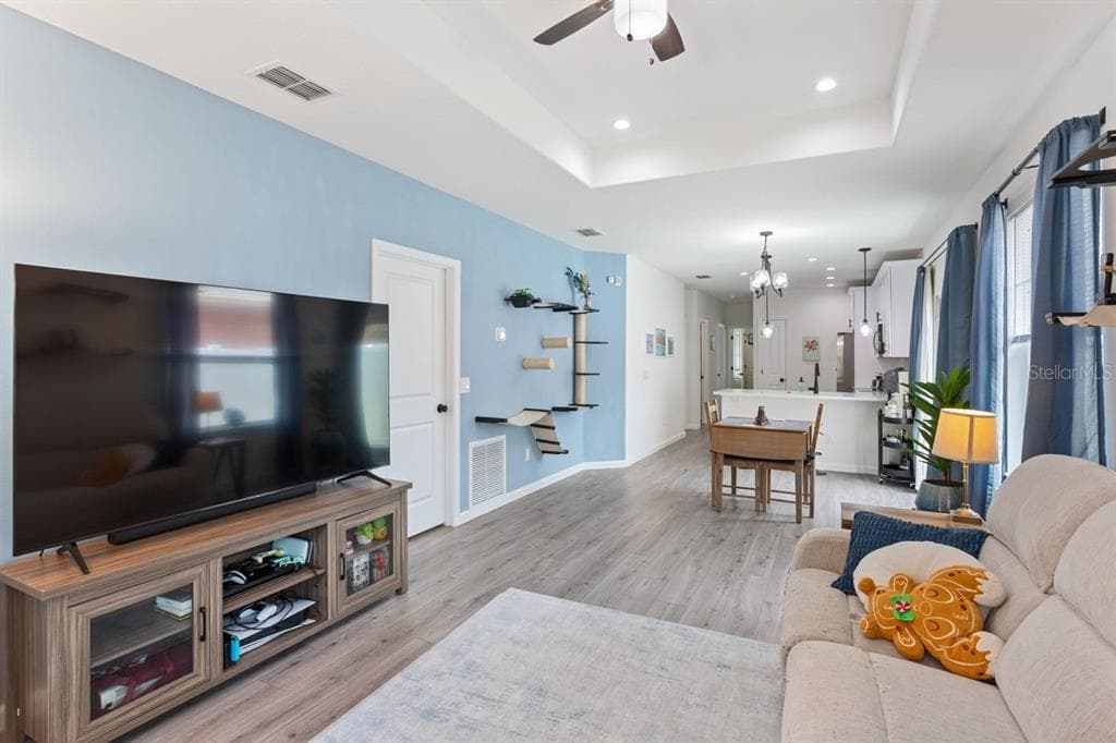 1967 VIRGINIA AVENUE, EUSTIS, FL 32726 — zdjęcie 2