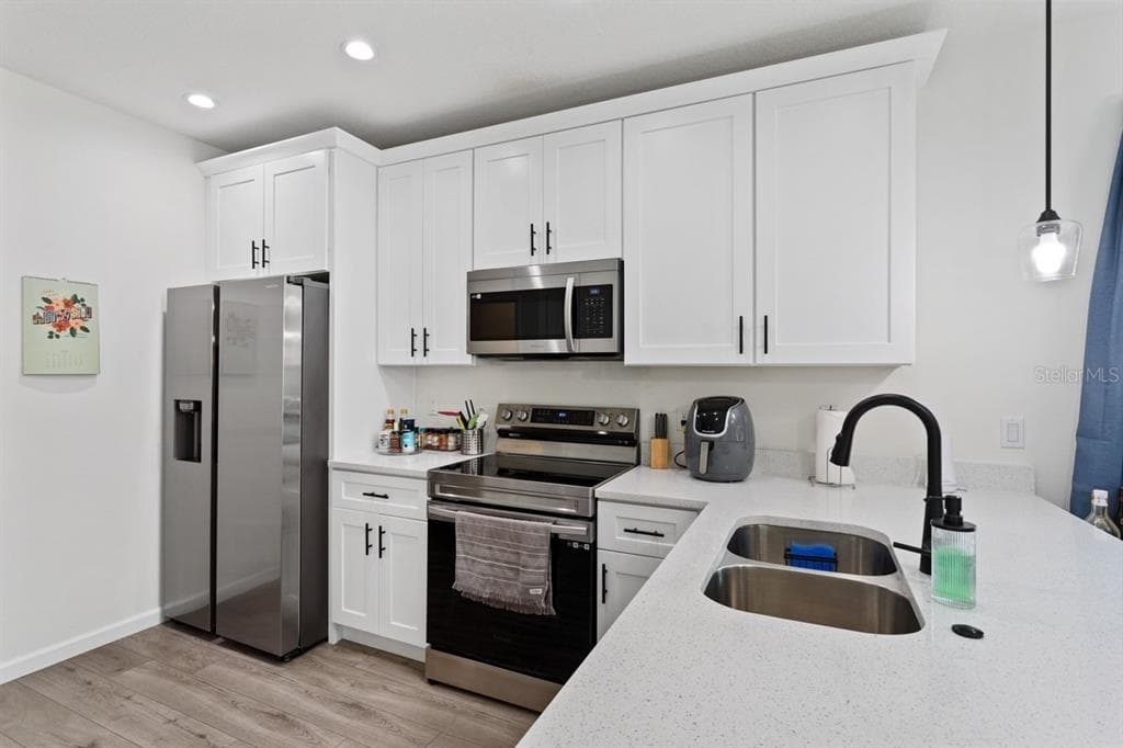 1967 VIRGINIA AVENUE, EUSTIS, FL 32726 — zdjęcie 5