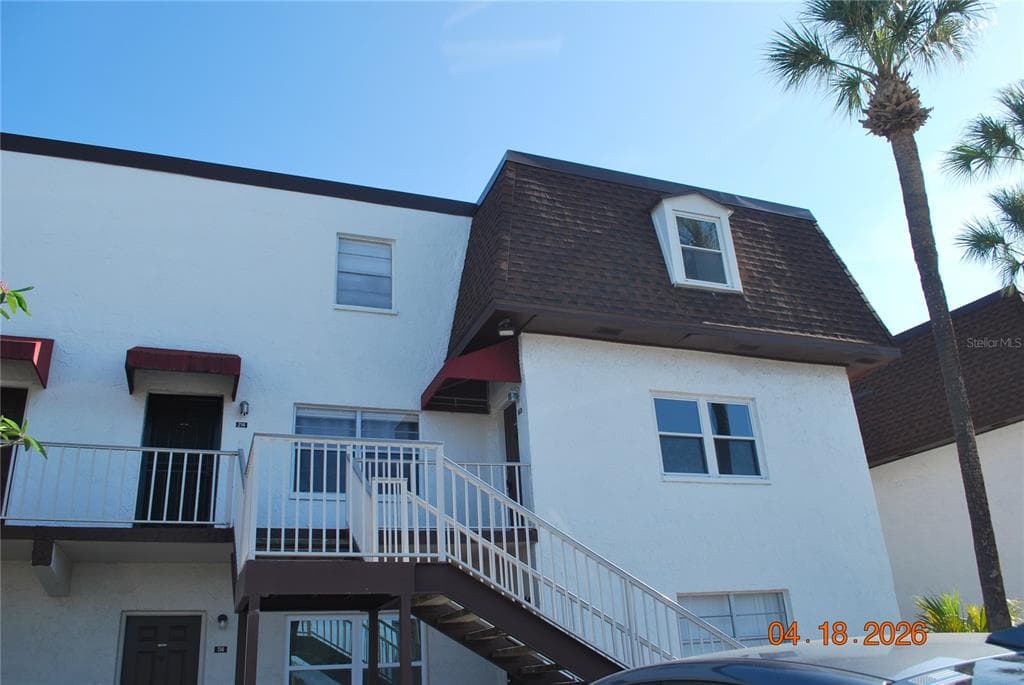9201 TUDOR DRIVE # C215, TAMPA, FL 33615