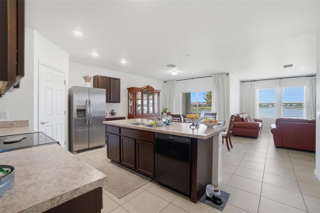 3422 CANCUN COURT, CAPE CORAL, FL 33909 — zdjęcie 4