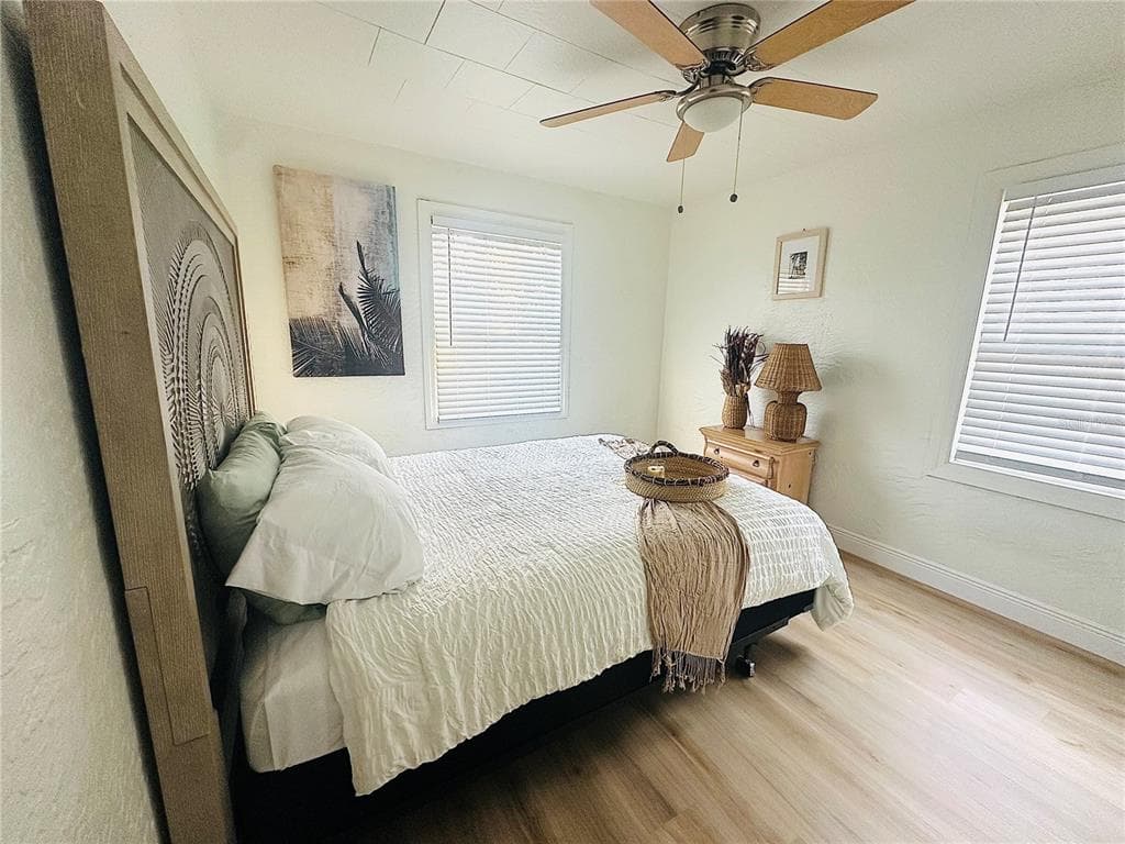 4811 EMERSON AVENUE S, ST PETERSBURG, FL 33711 — zdjęcie 3