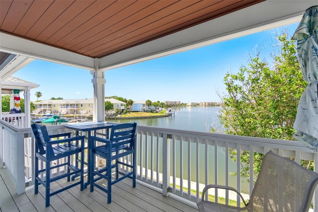 4805 COBIA DRIVE SE # D Furnished, ST PETERSBURG, FL 33705 — zdjęcie 3