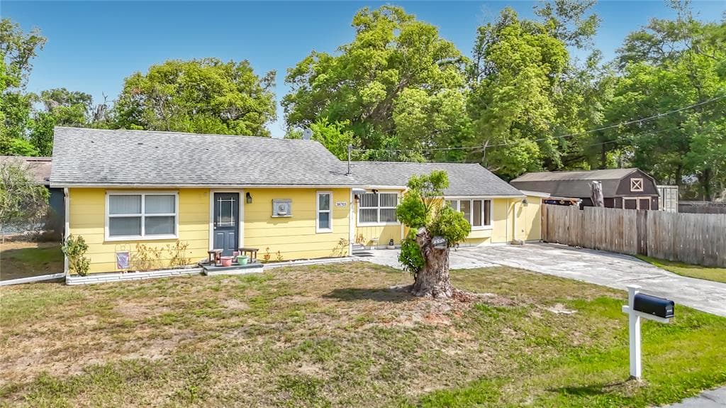 38703 9TH AVENUE, ZEPHYRHILLS, FL 33542 — zdjęcie 3