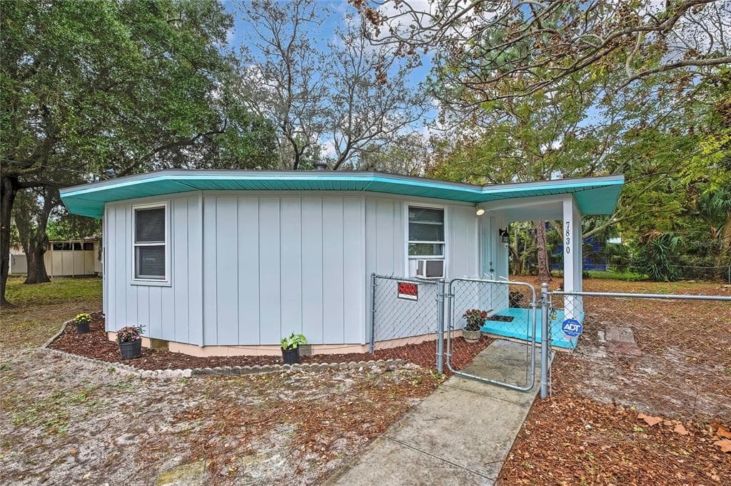 7830 BUTLER AVENUE, HUDSON, FL 34667