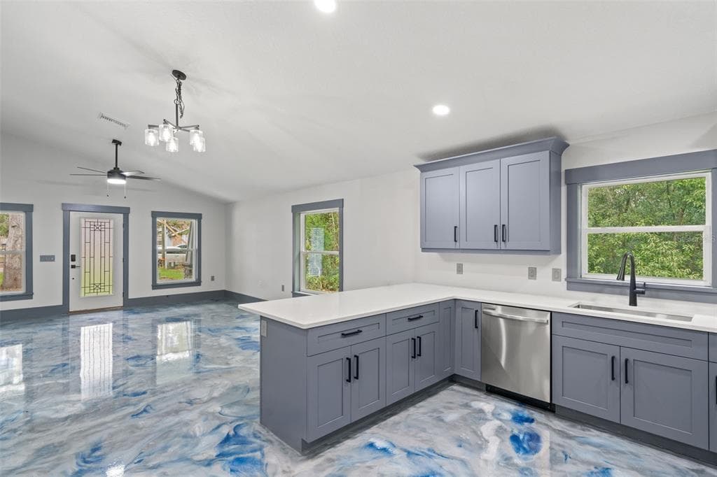 478 LINCOLN AVENUE, BROOKSVILLE, FL 34604 — zdjęcie 3