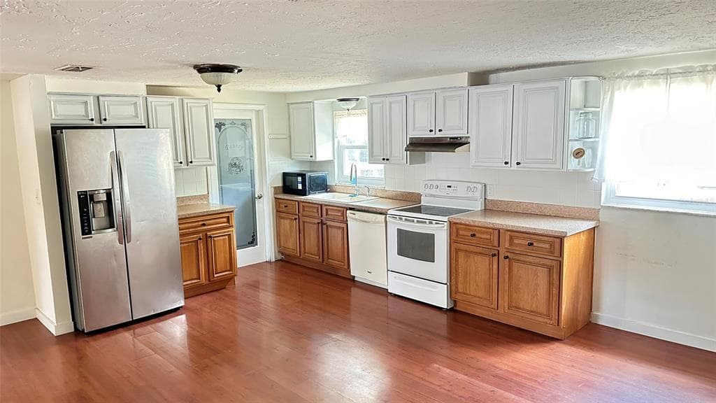 5891 93RD AVENUE N, PINELLAS PARK, FL 33782 — zdjęcie 2