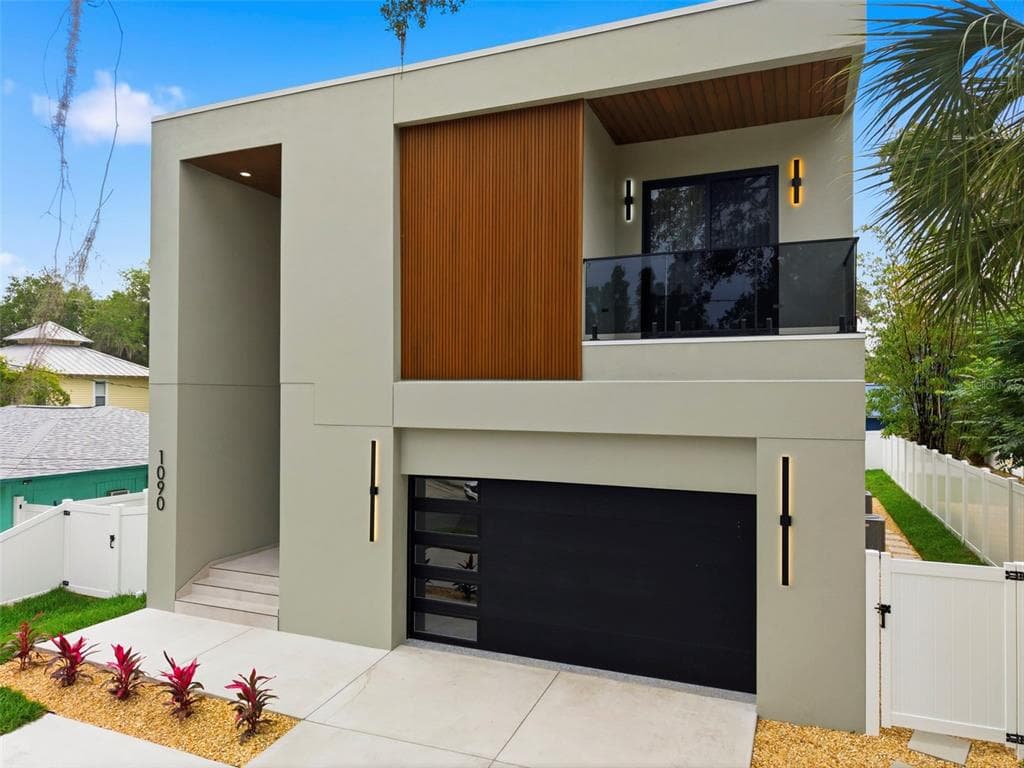 1090 MAIN STREET, SAFETY HARBOR, FL 34695 — zdjęcie 2