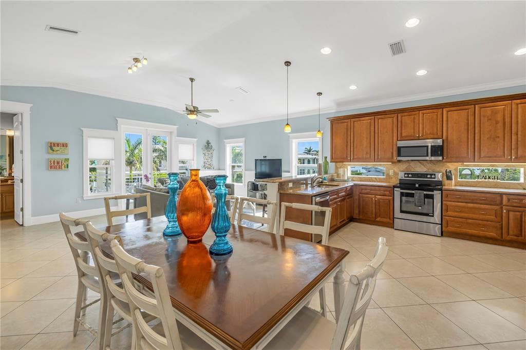 105 4TH STREET S, BRADENTON BEACH, FL 34217 — zdjęcie 5
