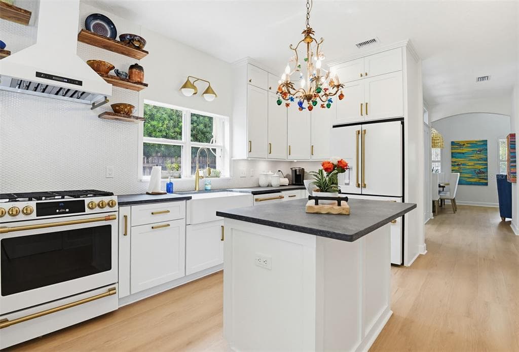 915 MAPLE STREET, NEW SMYRNA BEACH, FL 32169 — zdjęcie 3