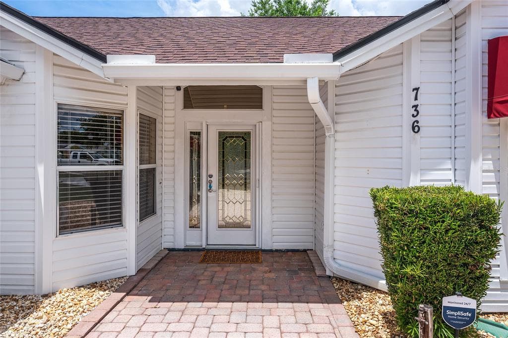736 CORTEZ AVENUE, LADY LAKE, FL 32159 — zdjęcie 4