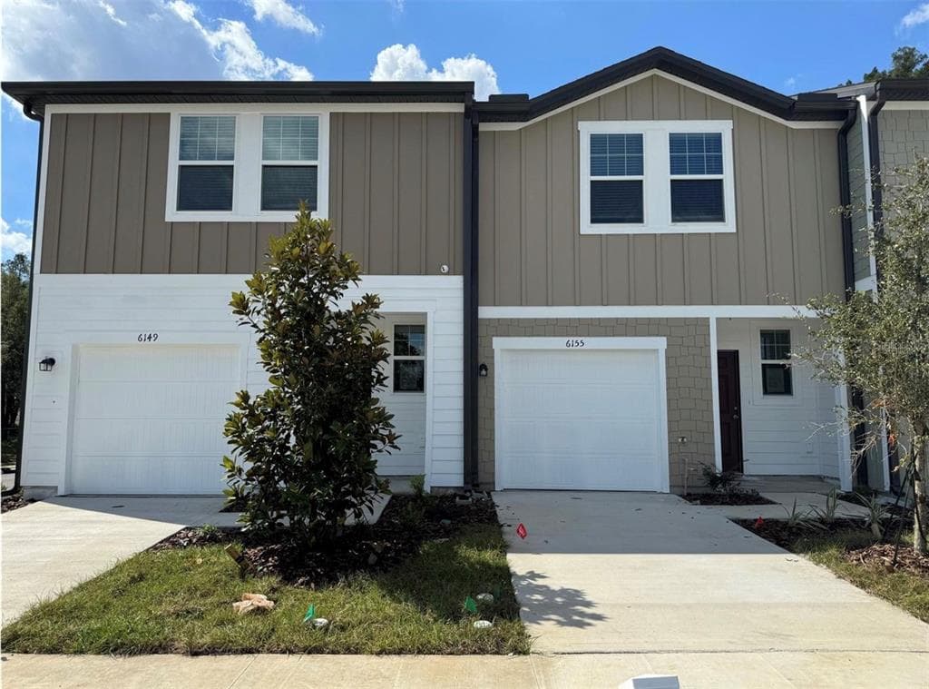 6195 DAERR RIDGE ST STREET, ZEPHYRHILLS, FL 33542