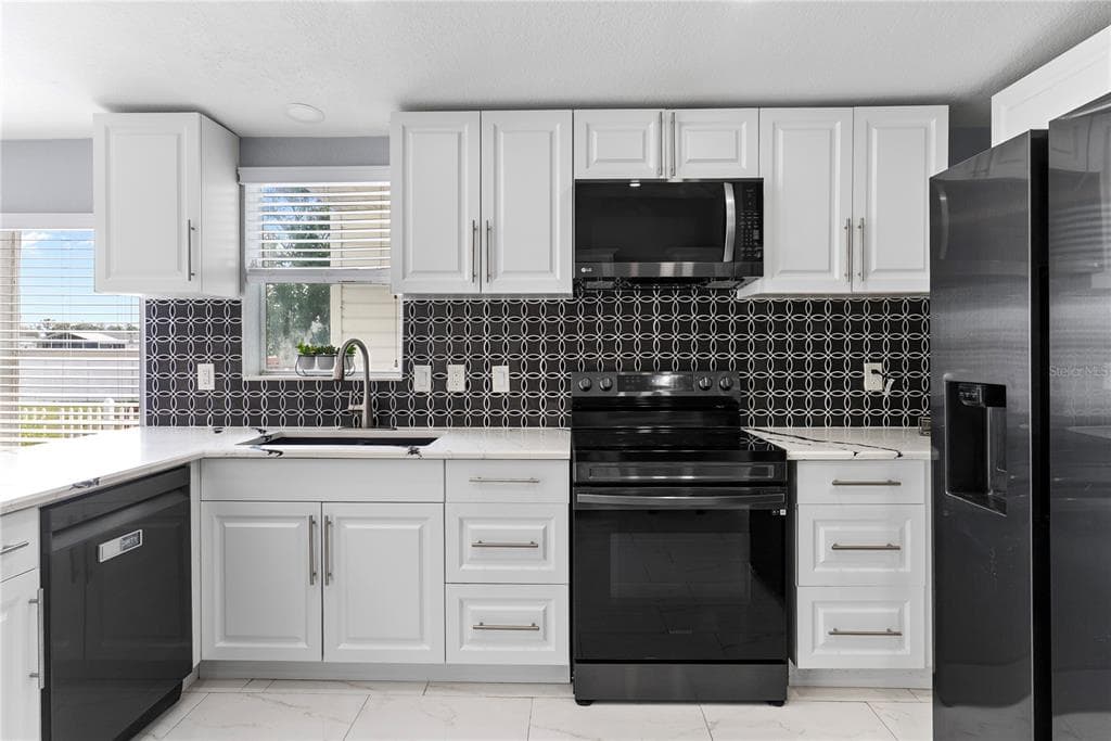 9426 STAR GAZER LANE, RIVERVIEW, FL 33578 — zdjęcie 5