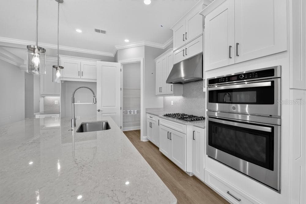 10577 ECLIPSE STREET, SARASOTA, FL 34241 — zdjęcie 2