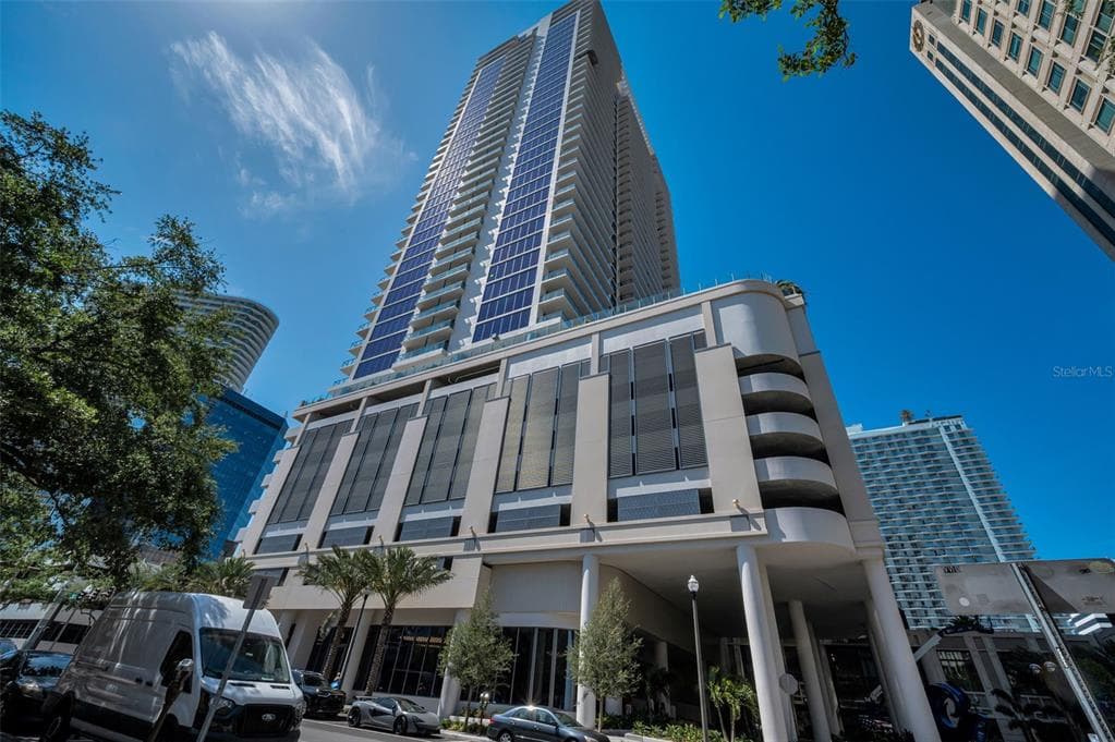 275 1ST AVENUE S # 3503, ST PETERSBURG, FL 33701