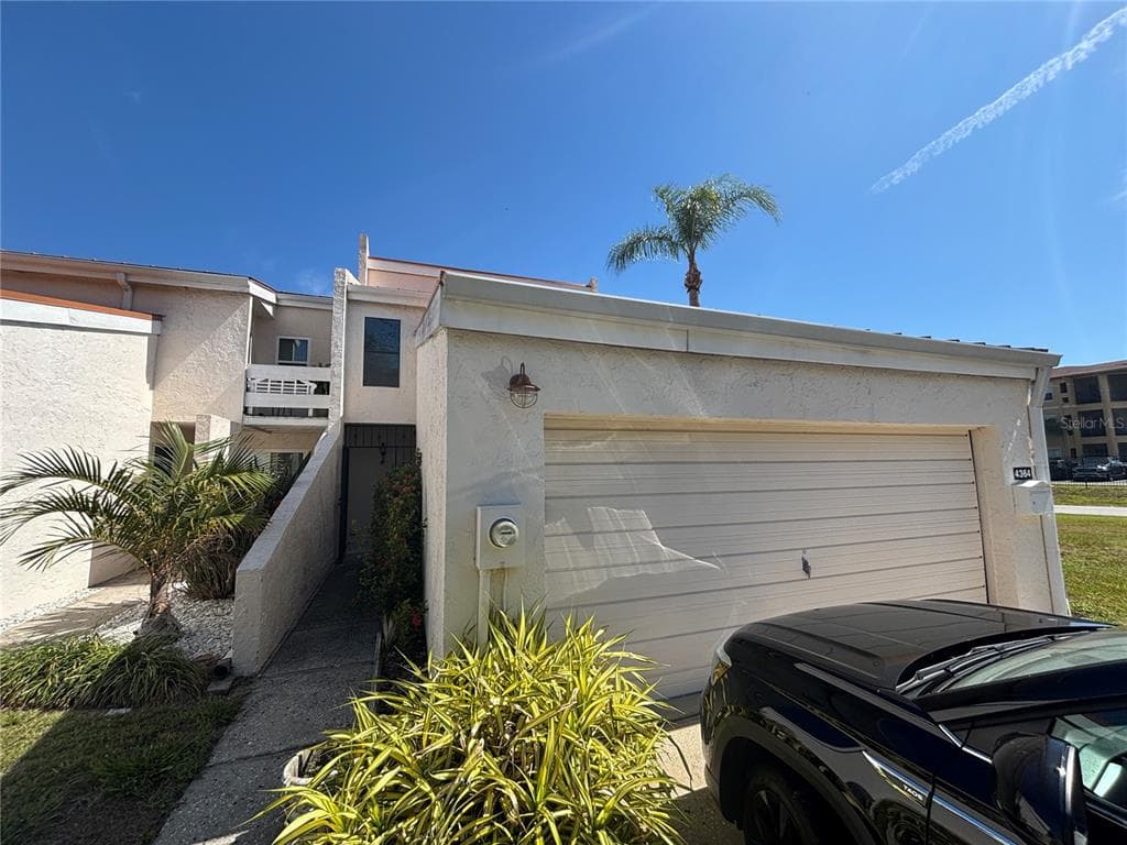 4364 OUTRIGGER LANE, TAMPA, FL 33615