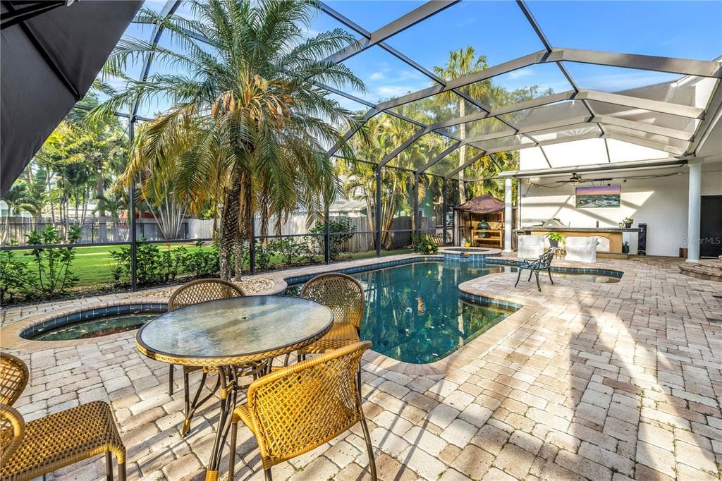 208 N SPRING BOULEVARD, TARPON SPRINGS, FL 34689 — zdjęcie 4