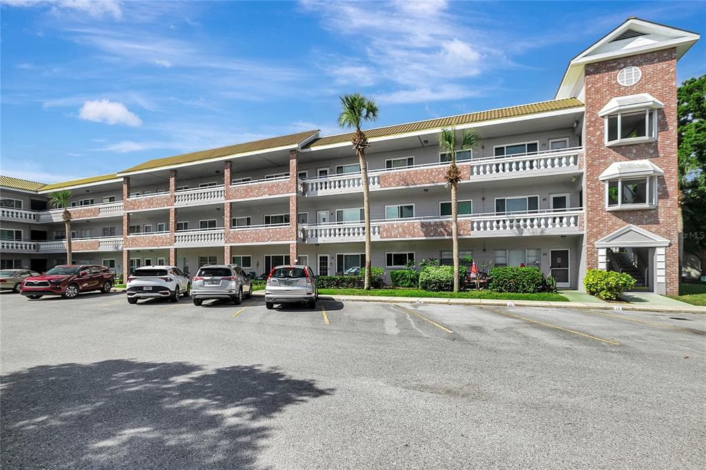 2461 RHODESIAN DRIVE # 73, CLEARWATER, FL 33763