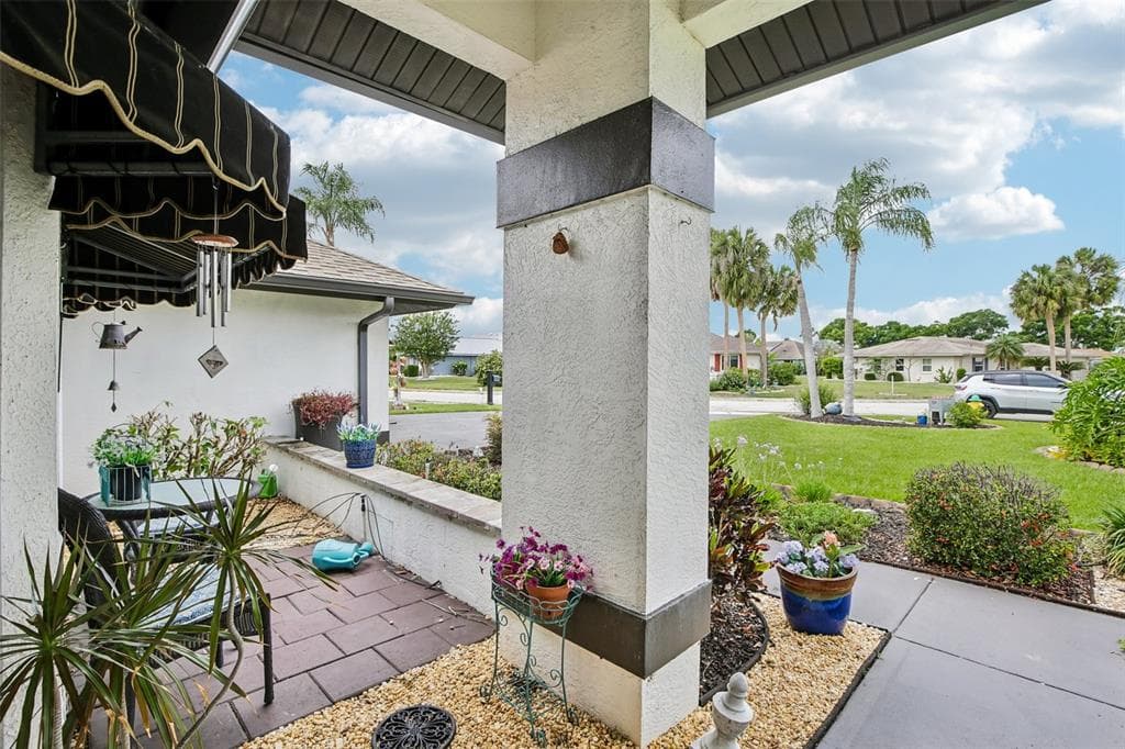 213 N BROCKFIELD DRIVE, SUN CITY CENTER, FL 33573 — zdjęcie 5