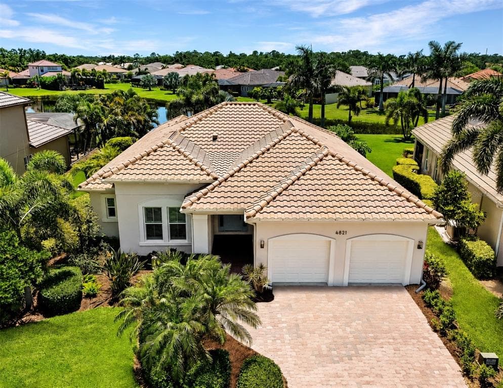 4821 ROYAL DORNOCH CIRCLE, BRADENTON, FL 34211