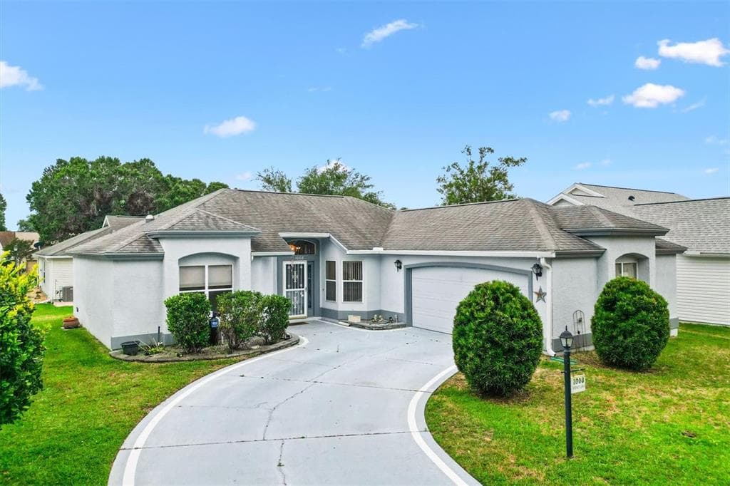 1008 VENTURA DRIVE, LADY LAKE, FL 32159