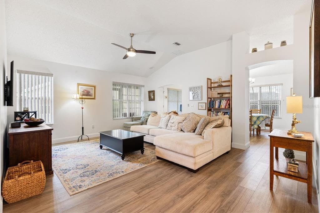 1008 VENTURA DRIVE, LADY LAKE, FL 32159 — zdjęcie 5