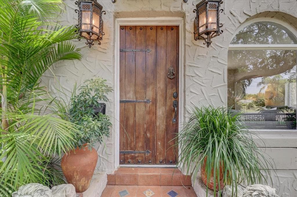 325 49TH STREET N, ST PETERSBURG, FL 33710 — zdjęcie 3