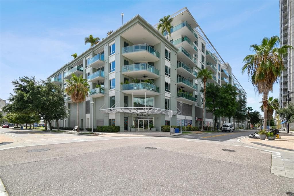 912 CHANNELSIDE DRIVE # 2316, TAMPA, FL 33602