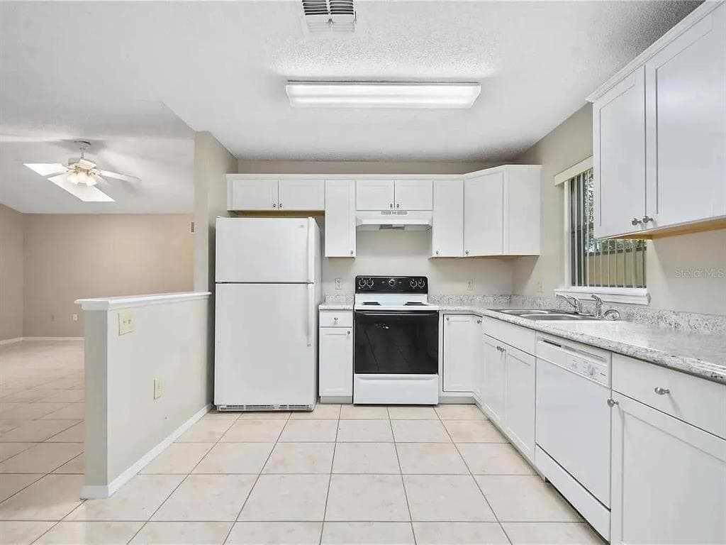 1600 CIMARRON HILLS DRIVE, APOPKA, FL 32703 — zdjęcie 4